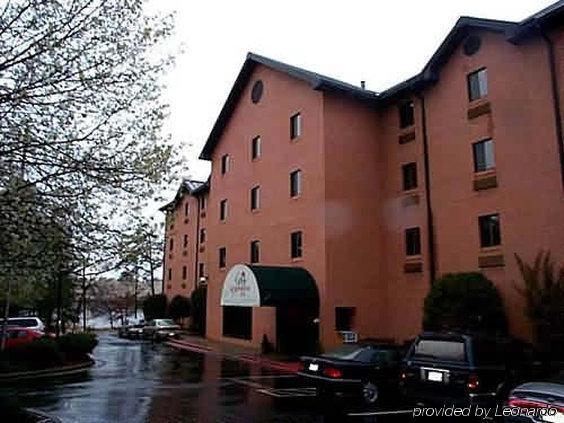 Guest Inn & Suites - Midtown Medical Center ลิตเติลร็อค ภายนอก รูปภาพ
